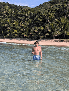 jude on east roatan tour